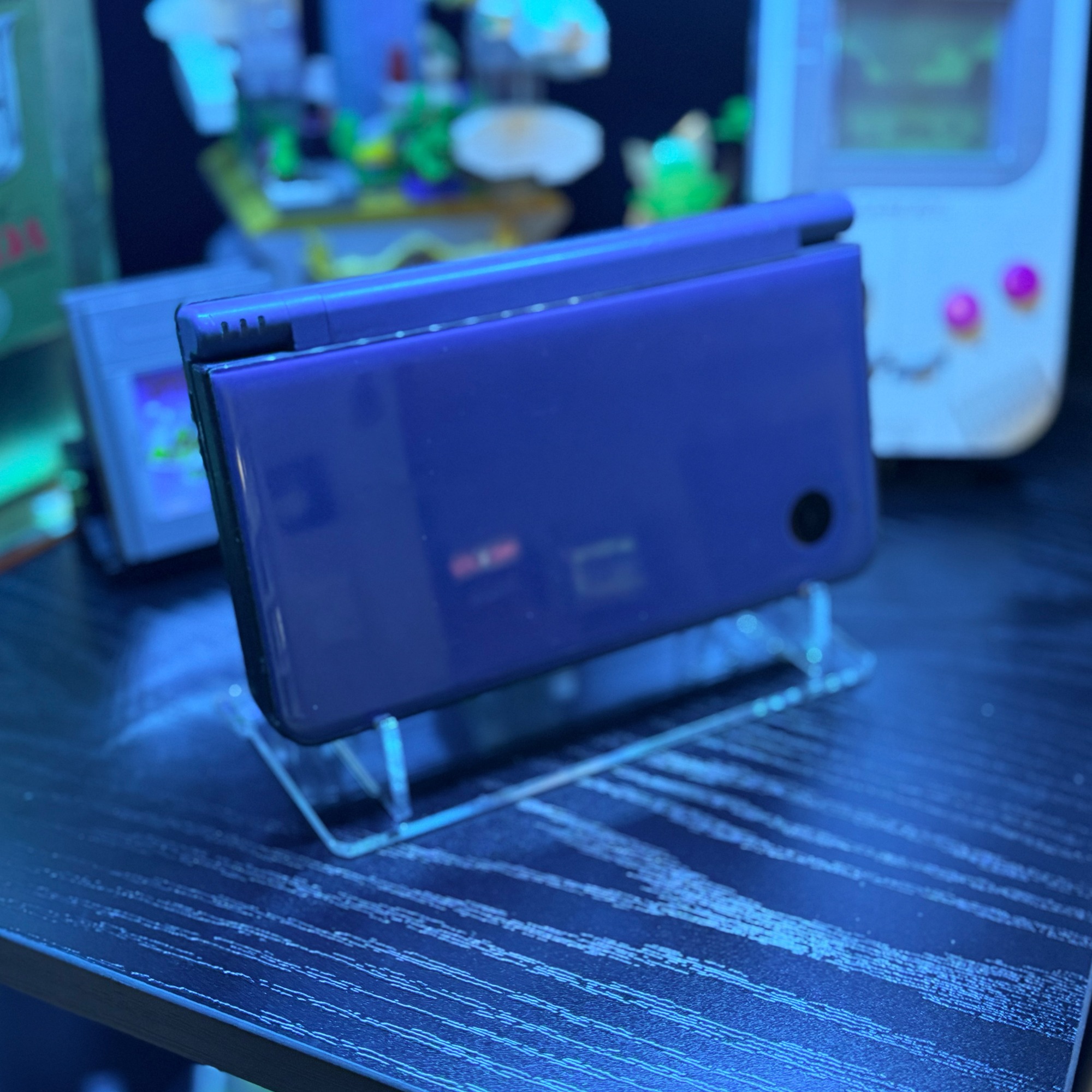 Acrylic Nintendo DSi XL Display Stand